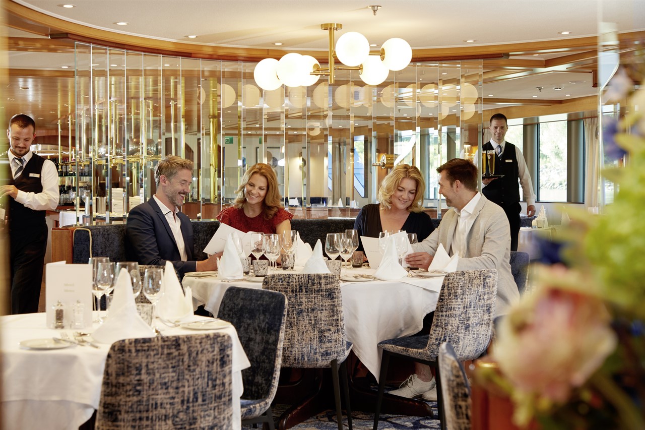 Restaurant elvecruise VIVA Cruises