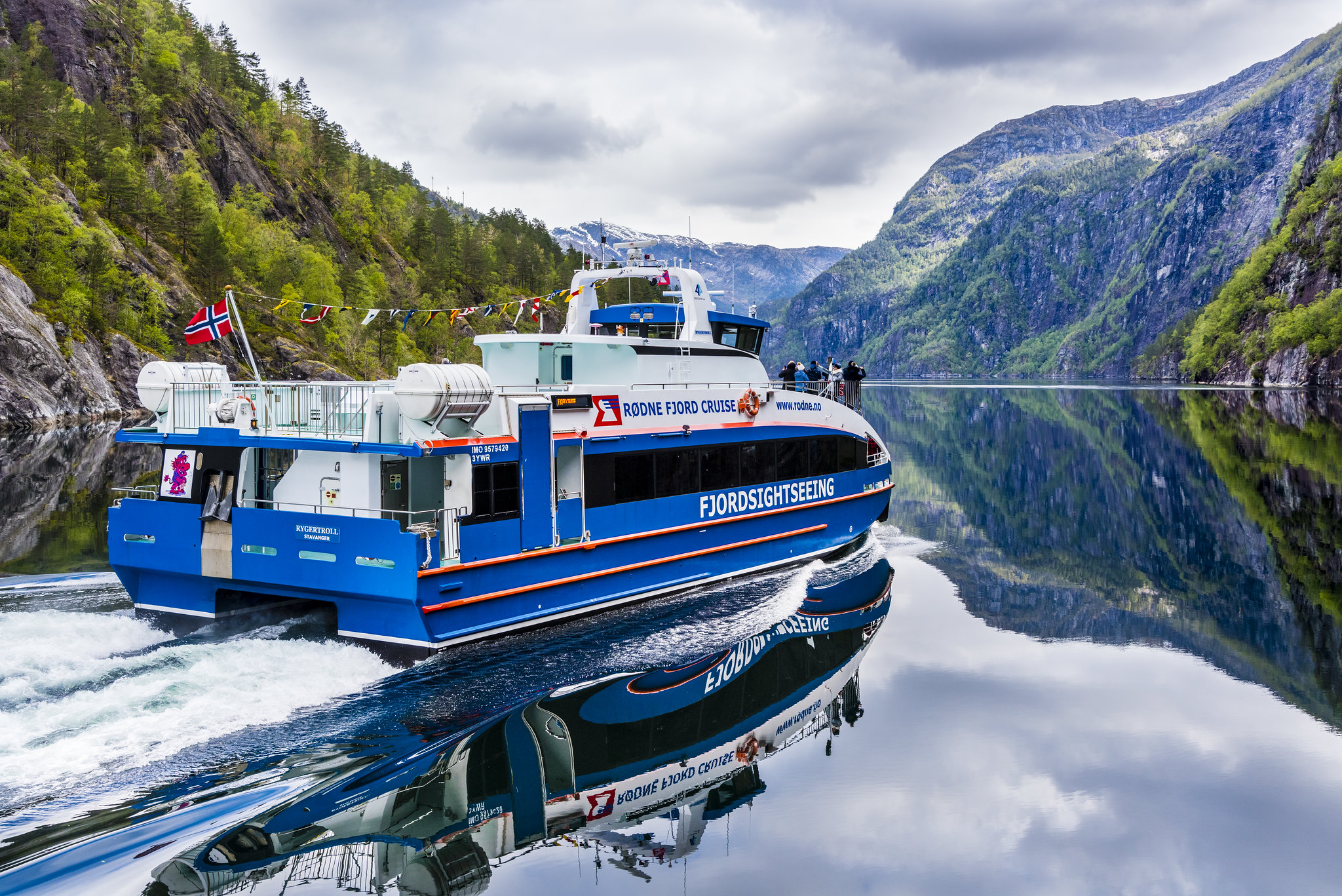 Rødne Fjordcruise i Mostraumen, Foto: Rødne/Robin Strand